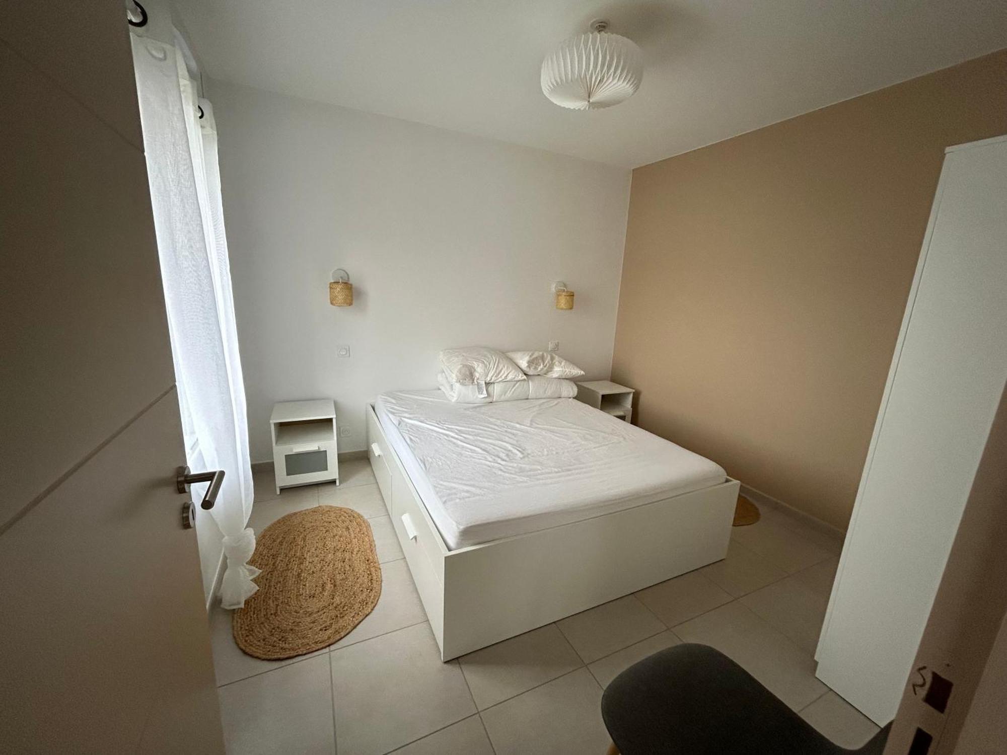 Appartement Avec Jardin Chateauneuf-de-Galaure Exterior foto